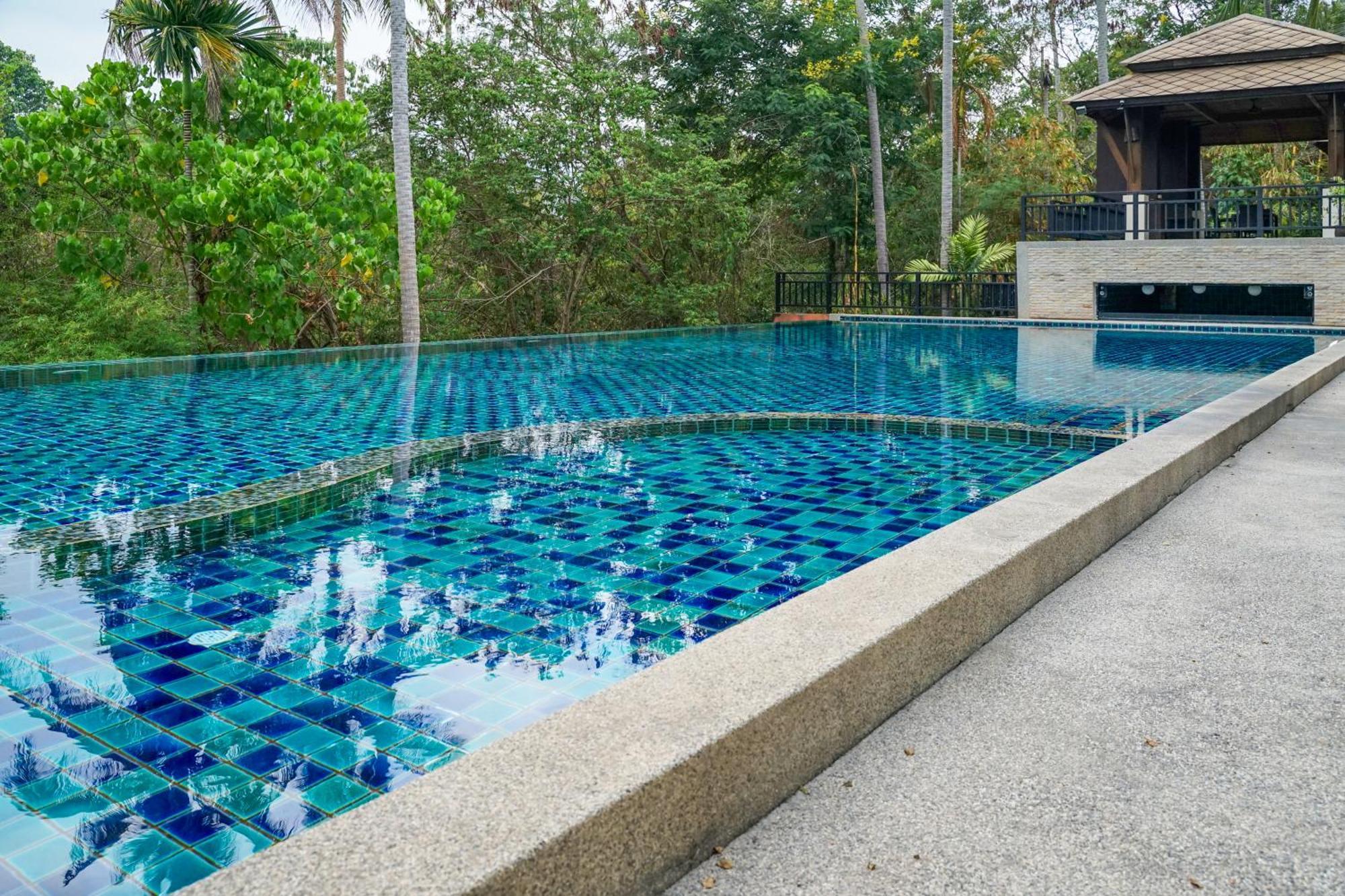 Large 4 Bed Villa Short Walk To Maenam Beach Маенам Экстерьер фото