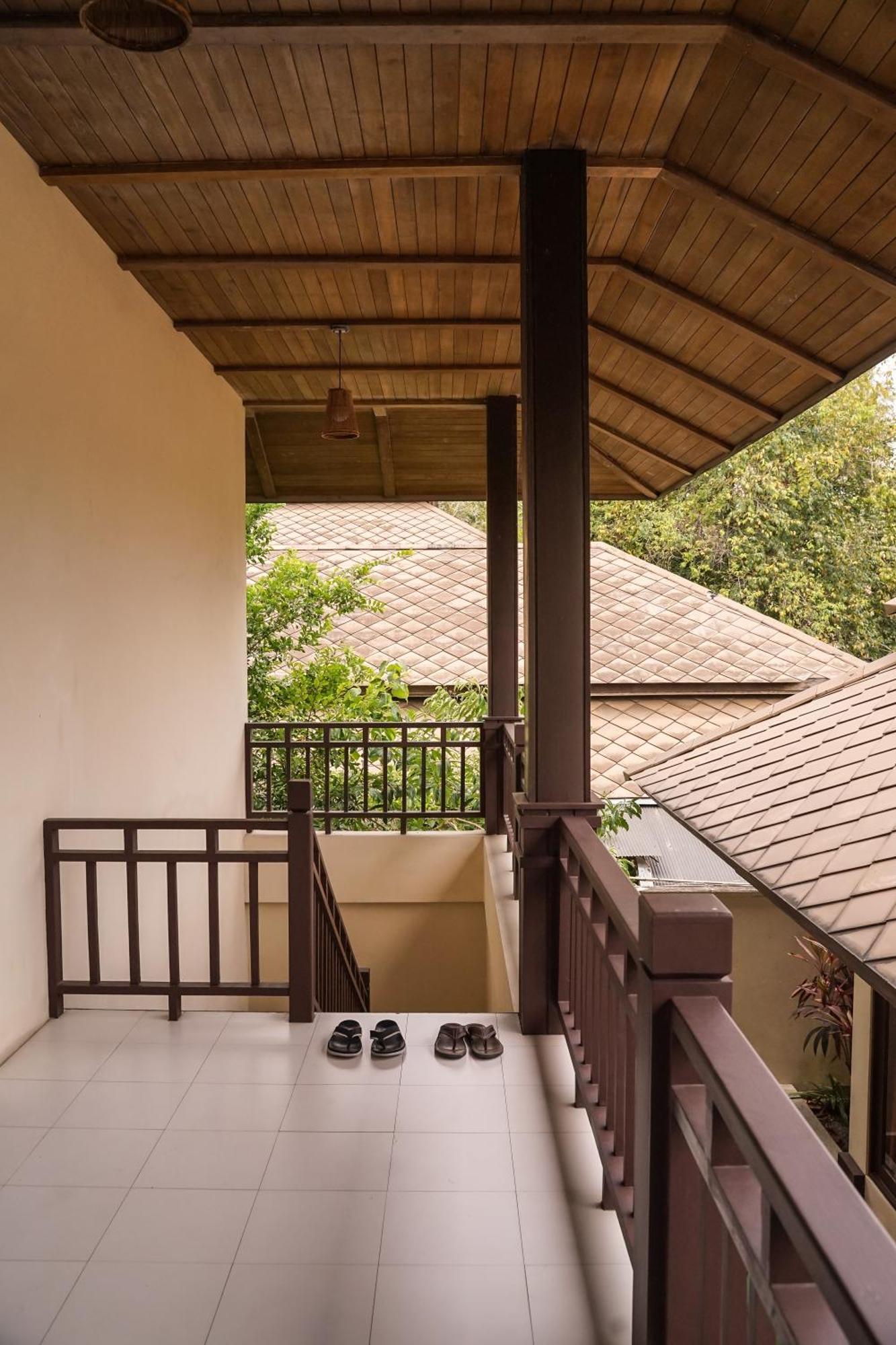 Large 4 Bed Villa Short Walk To Maenam Beach Маенам Экстерьер фото