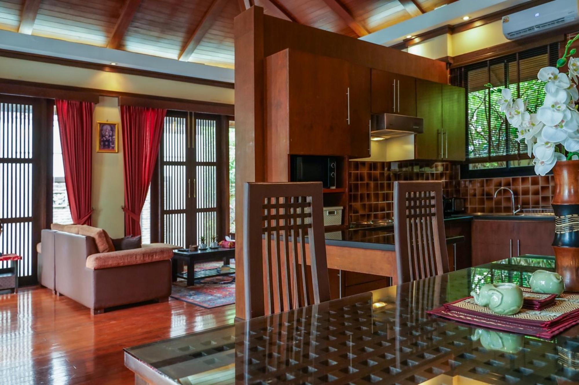 Large 4 Bed Villa Short Walk To Maenam Beach Маенам Экстерьер фото